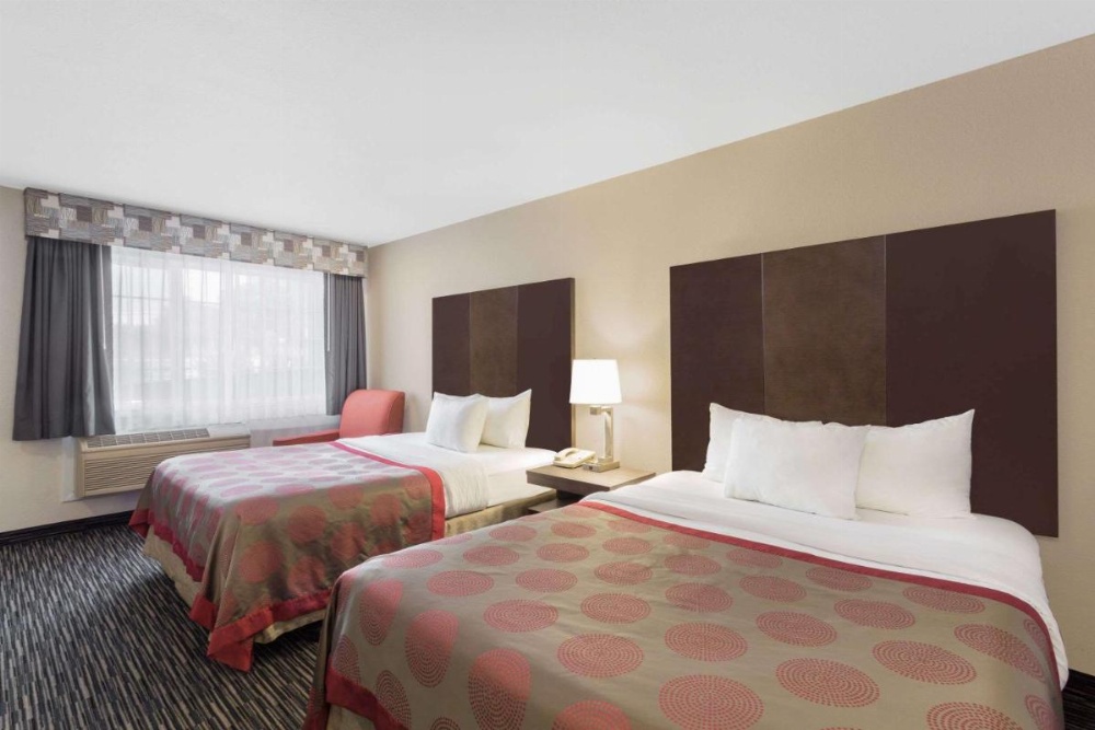 Ramada by Wyndham Monterey Image 26