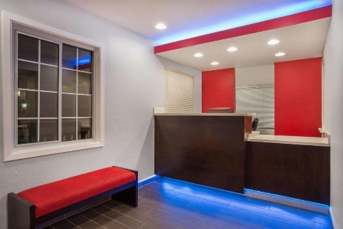 Ramada by Wyndham Monterey image 45