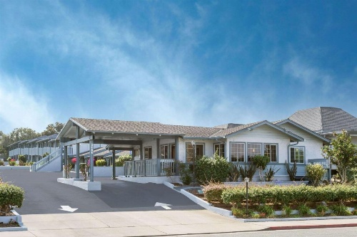 Ramada by Wyndham Monterey image 48